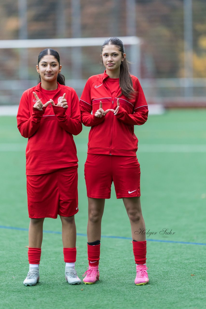 Bild 68 - wCJ VfL Pinneberg - Eimsbuettler TV : Ergebnis: 0:3